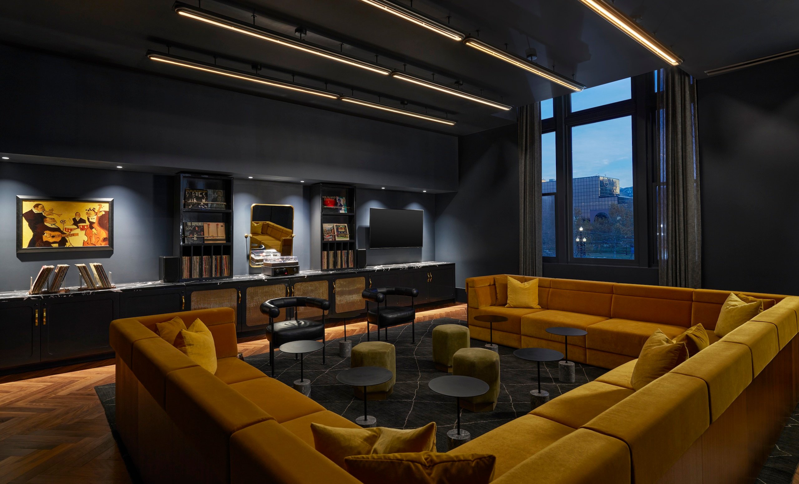 The seating area of The Gandy Dancer at Asher Adams Hotel, Salt Lake City